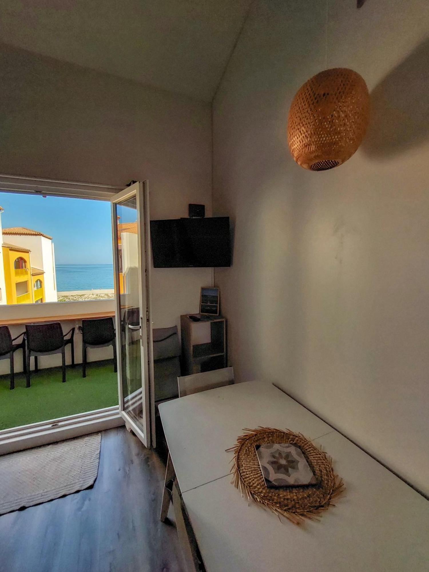 Appart Mezzanine Vue Mer Et Plage, Parking Wifi Tv Le Barcarès Exteriör bild